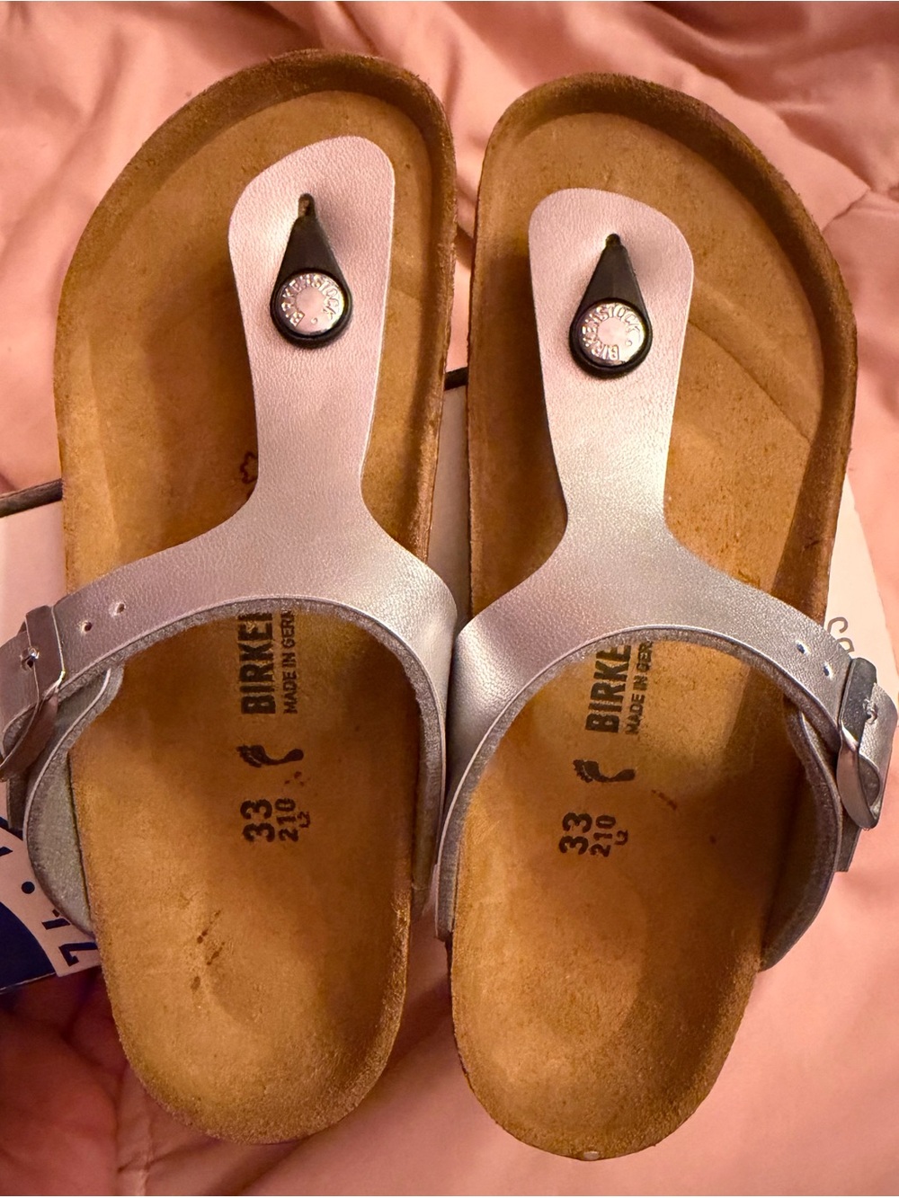 Little Girls Birkenstock Sandals - Picture 9 of 10